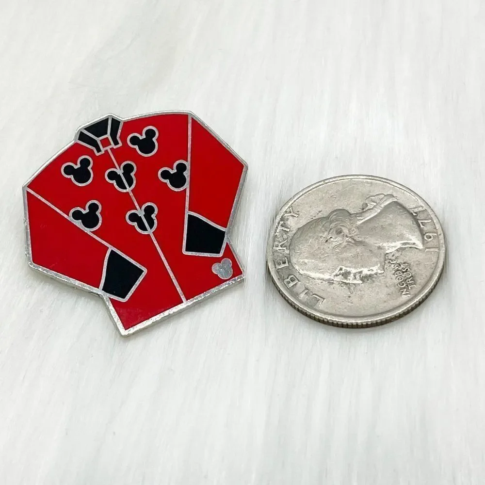 🔮 5/$25‎ Disney Saratoga Springs Resort Mickey Jacket Pin